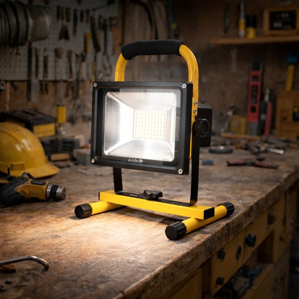 Avide Akkumulátoros LED Reflektor 20W, 1600 lm, 4000K Természetes Fehér, IP65, USB kábellel