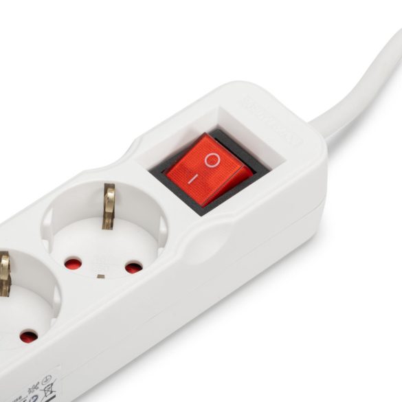 Entac USB-s Kapcsolós Elosztó 3 Aljzat, 2×USB-A, 3 m