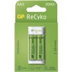 GP ECO E211 akkutöltő + 2db 2000 mAh AA akkuval