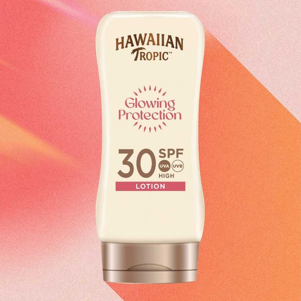 Hawaiian Tropic Glowing Protection bőrvédő naptej SPF 30 faktoros 180 ml